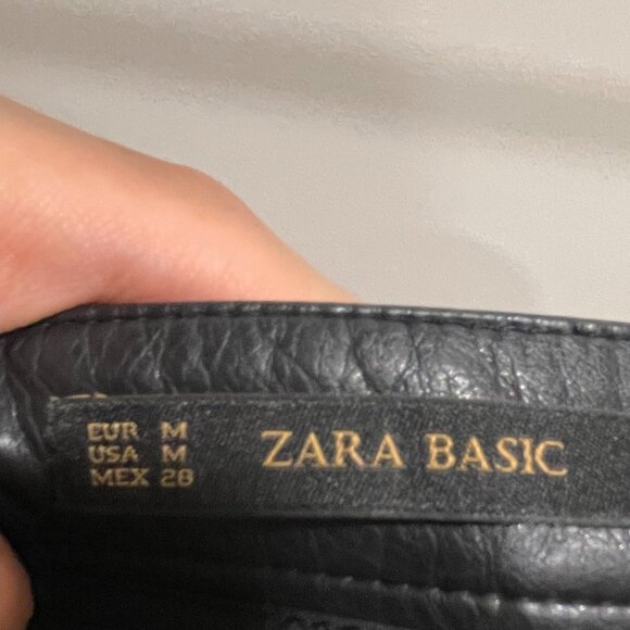 ZARA Basic Pleader A-line Skirt - Black - Size M - Picture 3 of 3